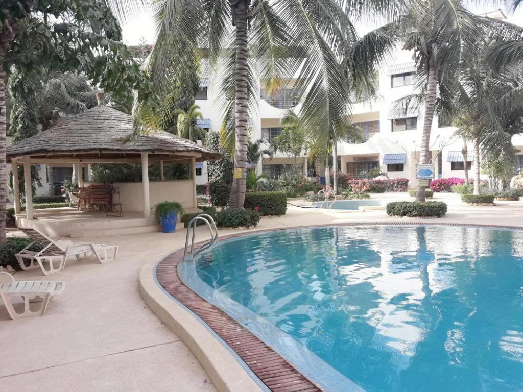 Residence Natangue 1 - Studio Coco Loco Saly Luaran gambar